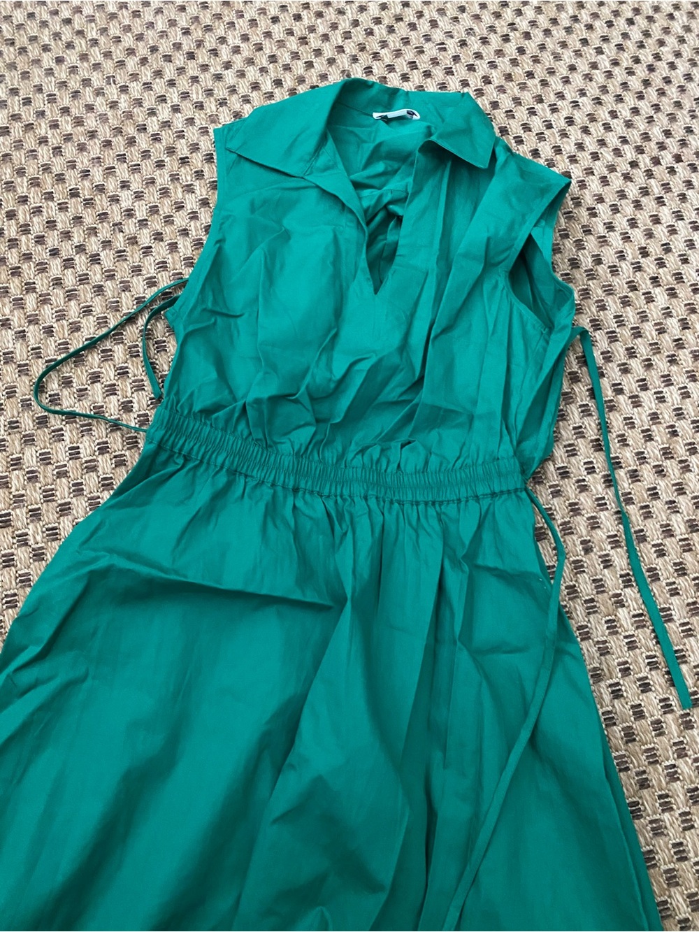 Calvin Klein Sleeveless Teal Dress with V-Neck